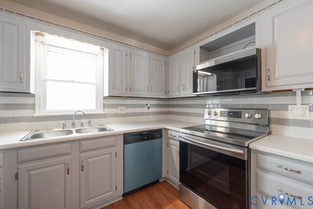 10510 COURTNEY Rd, Glen Allen, VA 23060