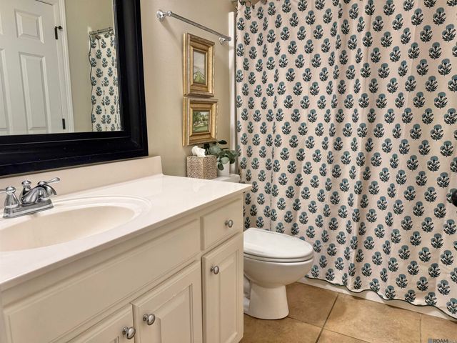 14241 Jamestown Blvd, Baton Rouge, LA 70810