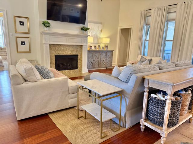 14241 Jamestown Blvd, Baton Rouge, LA 70810