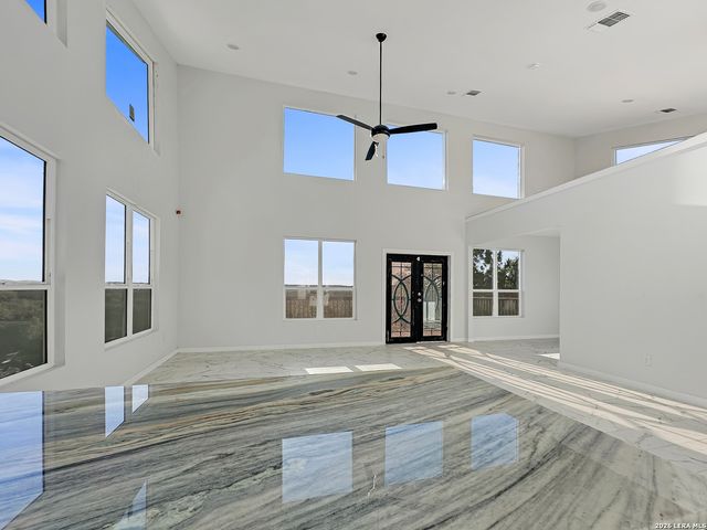 2292 Waterfront Park, Canyon Lake, TX 78133