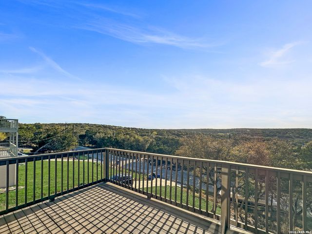 2292 Waterfront Park, Canyon Lake, TX 78133