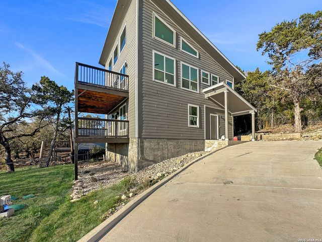 2292 Waterfront Park, Canyon Lake, TX 78133