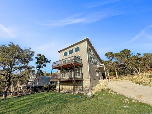2292 Waterfront Park, Canyon Lake, TX 78133