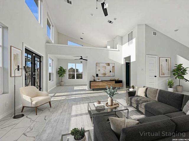 2292 Waterfront Park, Canyon Lake, TX 78133