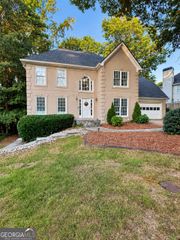1219 Lochshyre Court, Lawrenceville, GA 30043