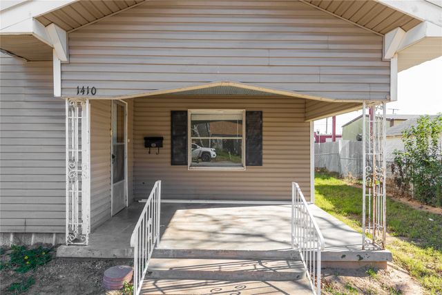 1410 Avenue E, Brownwood, TX 76801