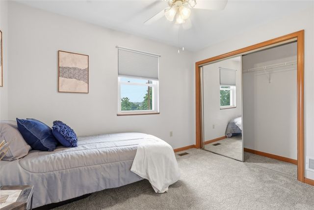 3733 Rebecca Street, Castle Shannon, PA 15234