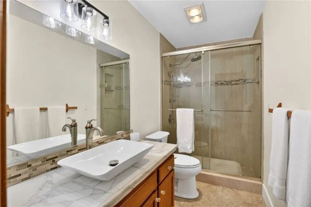 172 N Fairway, Lake Arrowhead, CA 92352