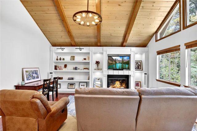172 N Fairway, Lake Arrowhead, CA 92352