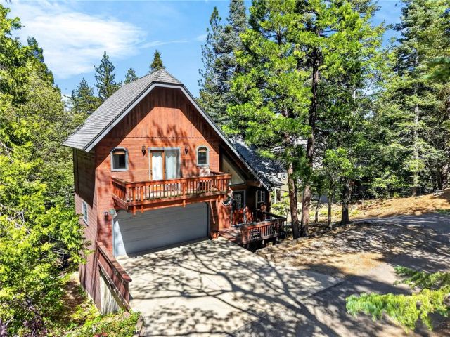 172 N Fairway, Lake Arrowhead, CA 92352