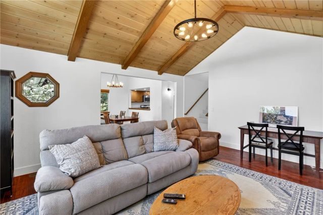 172 N Fairway, Lake Arrowhead, CA 92352