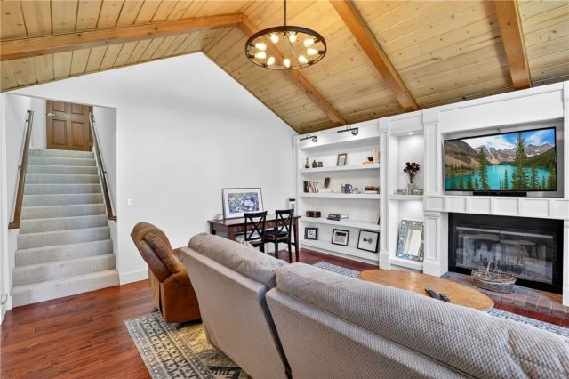 172 N Fairway, Lake Arrowhead, CA 92352