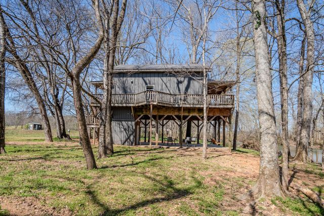 516 Barney Lane, Westpoint, TN 38486