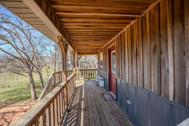 516 Barney Lane, Westpoint, TN 38486