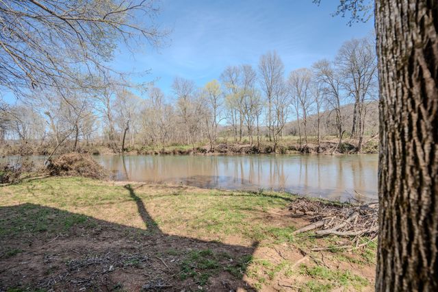 516 Barney Lane, Westpoint, TN 38486