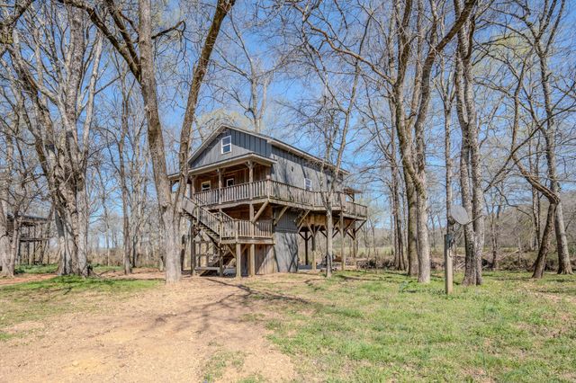 516 Barney Lane, Westpoint, TN 38486