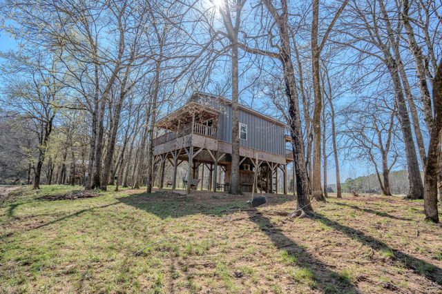 516 Barney Lane, Westpoint, TN 38486