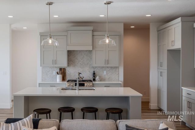 10285 Stony Oak Ct, Nampa, ID 83687