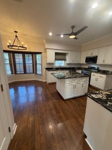 6712 Rolling Green Drive, Mobile, AL 36695