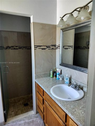 213 Woodbridge Drive, Jupiter, FL 33458