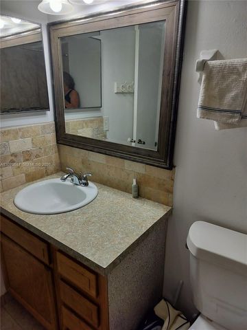 213 Woodbridge Drive, Jupiter, FL 33458