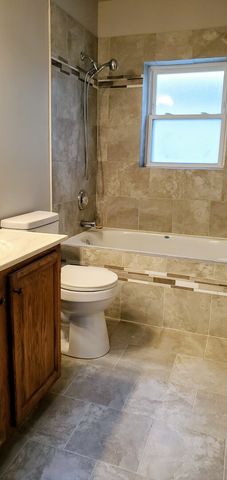 1440 E 72nd Street, Chicago, IL 60619