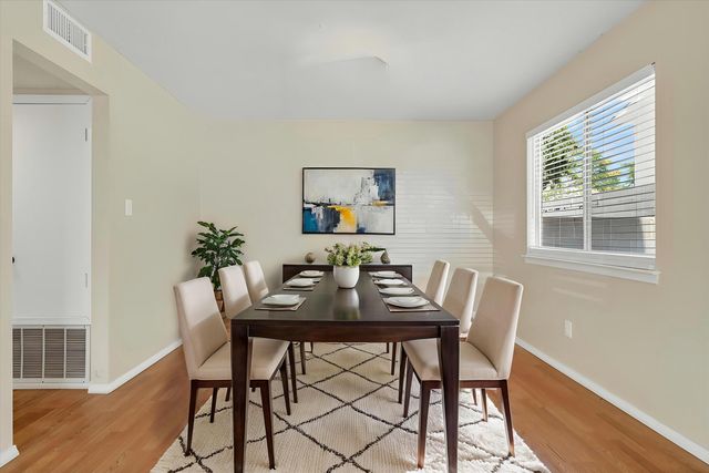 5901 Hayes Drive NW, Albuquerque, NM 87120