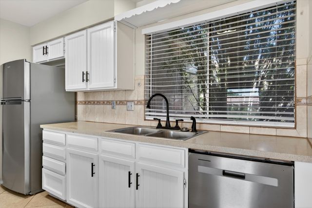 5901 Hayes Drive NW, Albuquerque, NM 87120