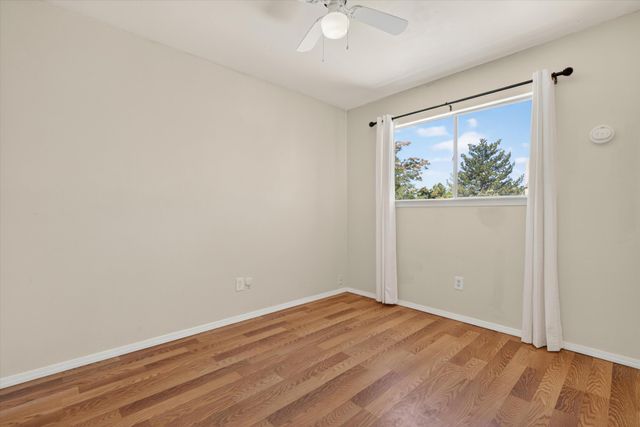 5901 Hayes Drive NW, Albuquerque, NM 87120