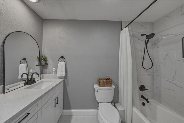 265 W HARBORD STREET, Lake Alfred, FL 33850