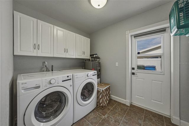 265 W HARBORD STREET, Lake Alfred, FL 33850