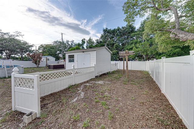 265 W HARBORD STREET, Lake Alfred, FL 33850