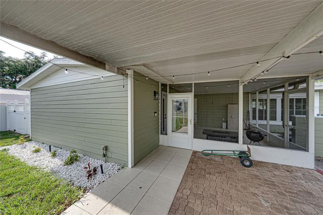 265 W HARBORD STREET, Lake Alfred, FL 33850