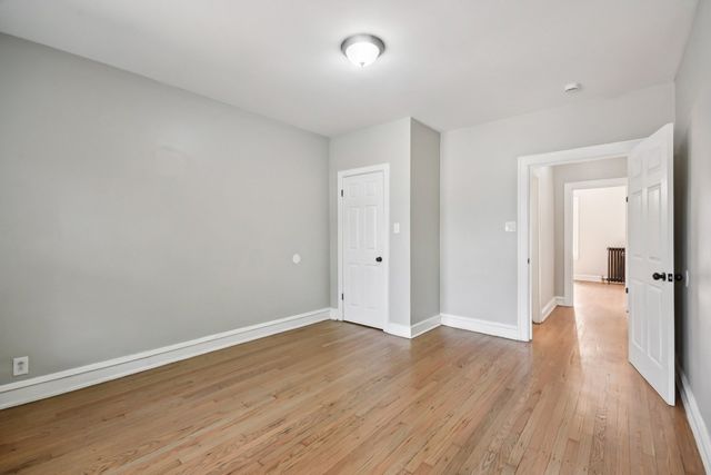 2444 E 78th Street 1, Chicago, IL 60649