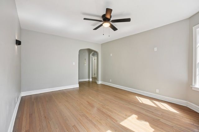 2444 E 78th Street 1, Chicago, IL 60649