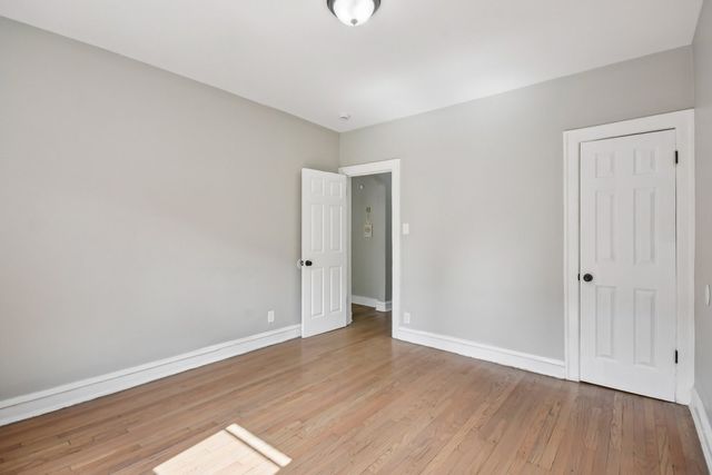 2444 E 78th Street 1, Chicago, IL 60649