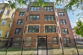 2444 E 78th Street 1, Chicago, IL 60649
