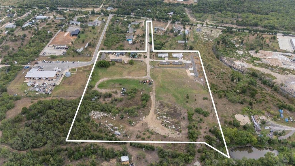 9231 Williamson RD, Buda, TX 78610