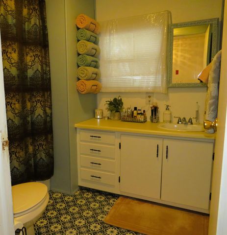 8 Cardinal Circle, Keene, NH 03431