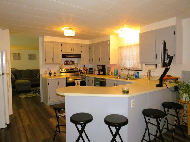 8 Cardinal Circle, Keene, NH 03431