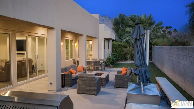 1628 Sienna Court, Palm Springs, CA 92262