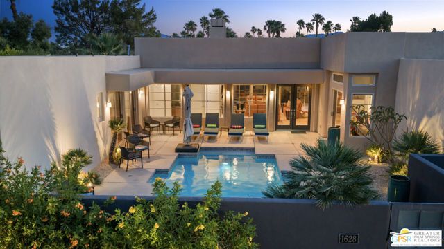 1628 Sienna Court, Palm Springs, CA 92262