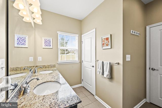 28 KAITLYN DR, Hanover, PA 17331