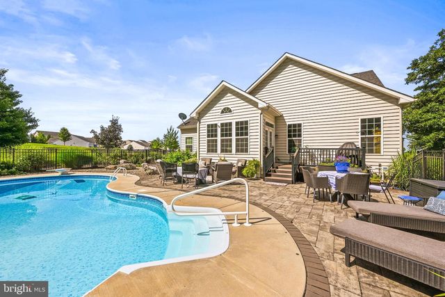 28 KAITLYN DR, Hanover, PA 17331