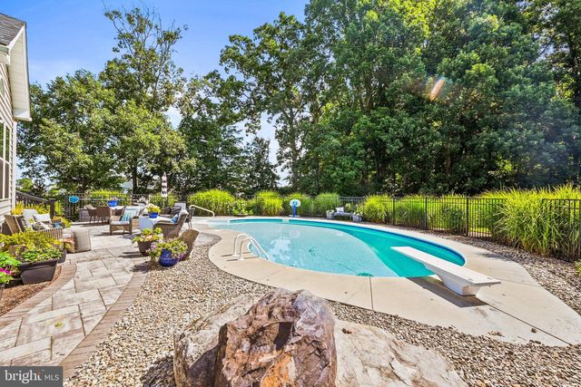 28 KAITLYN DR, Hanover, PA 17331