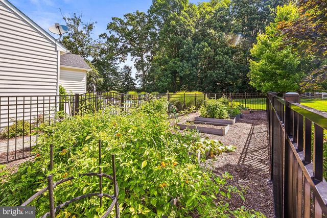 28 KAITLYN DR, Hanover, PA 17331