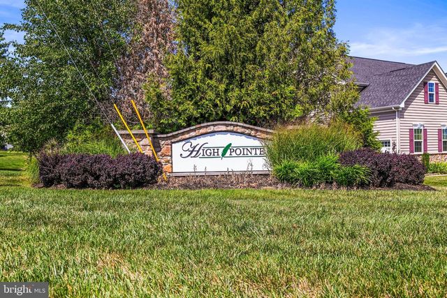 28 KAITLYN DR, Hanover, PA 17331
