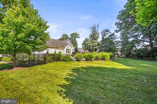 28 KAITLYN DR, Hanover, PA 17331