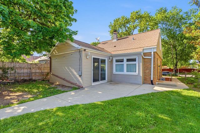 471 E Morgan AVENUE, Milwaukee, WI 53207