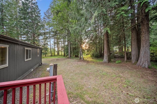 21 E Burrows Lane, Shelton, WA 98584